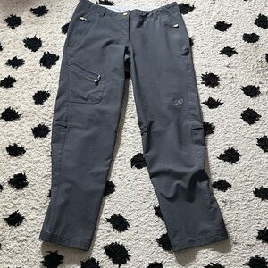CloudVeil women’s size 8 gray pants